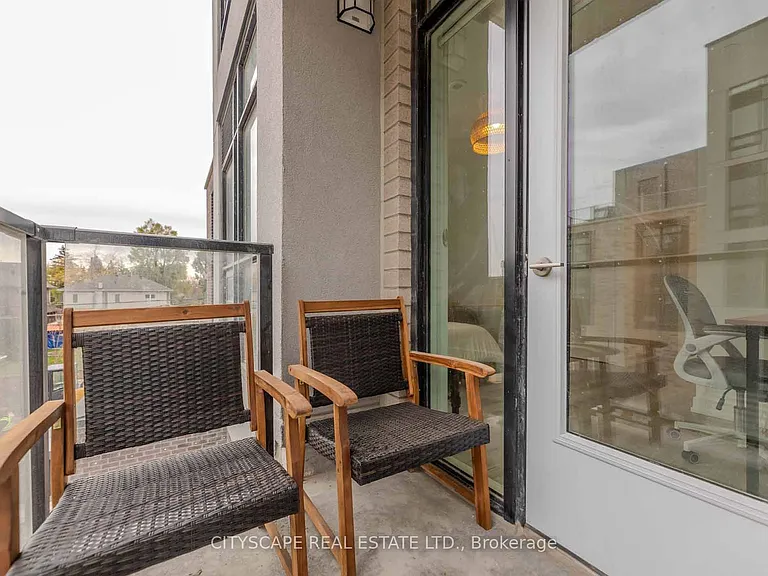 871 Sheppard Ave W #46 — Photo 35