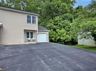 9113 Joyce Ln, Hummelstown, PA 17036