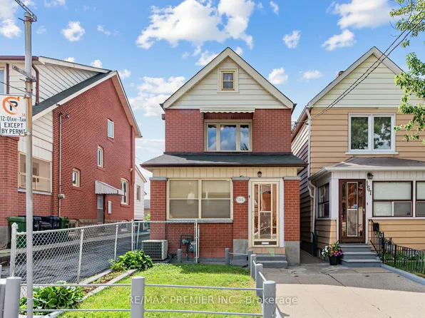 155 Ascot Ave, Toronto, ON M6E 1G5