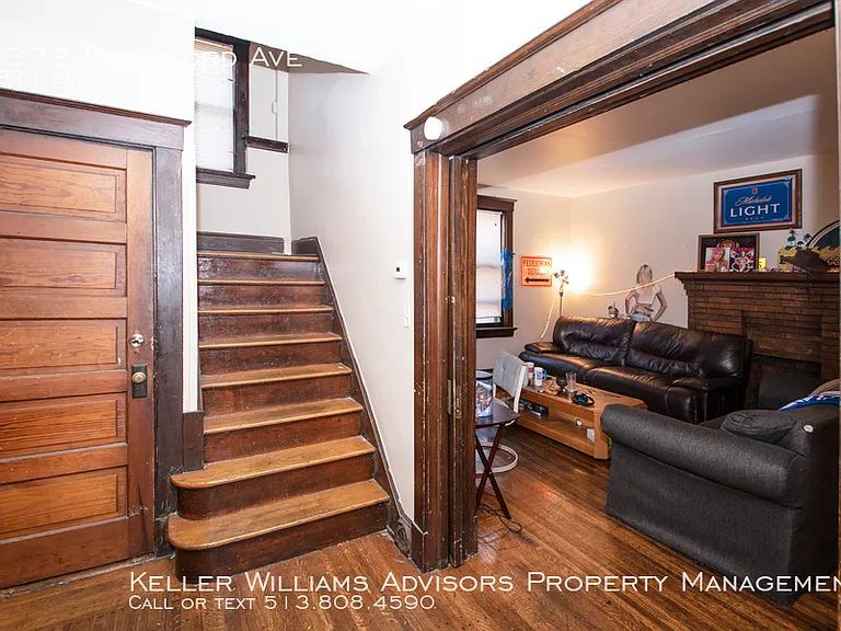 2372 Stratford Ave — Photo 11