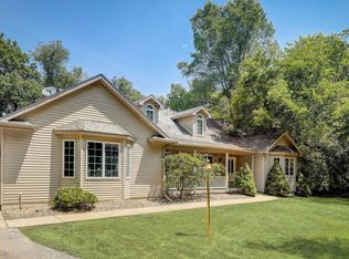 W3185 Daytonwood Rd, Belleville, WI 53508