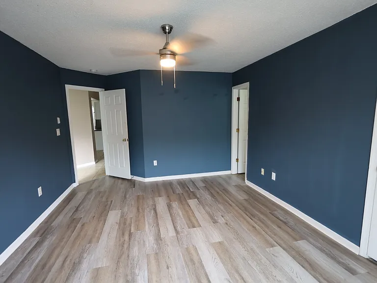 517 Magistrate Ln — Photo 10