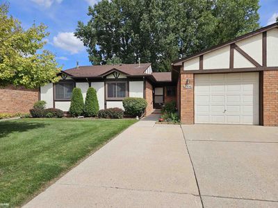 25046 Joanne Smith Dr #134, Warren, MI, 48091