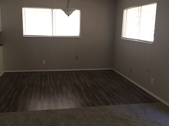3rd image of 221 N Oxford Dr
