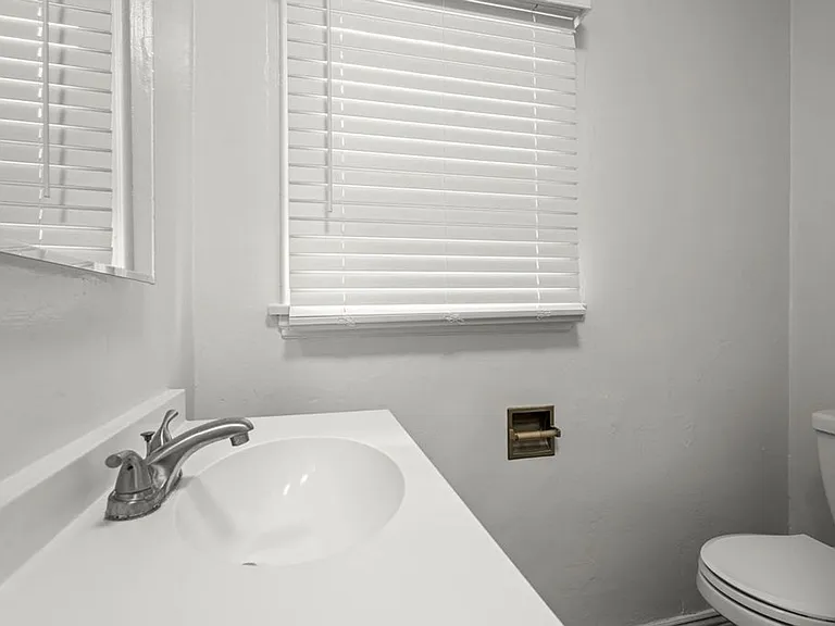 4189 Leimert Blvd — Photo 39