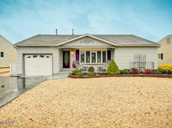253 Westbrook Drive, Toms River, NJ 08757