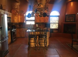 11 Penny Ln, Corrales, NM 87048