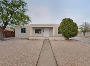 2429 Palomas Dr NE, Albuquerque, NM 87110