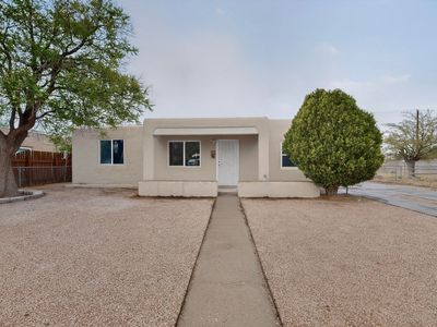 2429 Palomas Dr NE, Albuquerque, NM, 87110