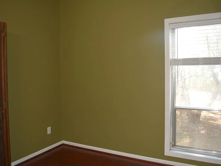 82 Mannsfield Crescent Way #B — Photo 28