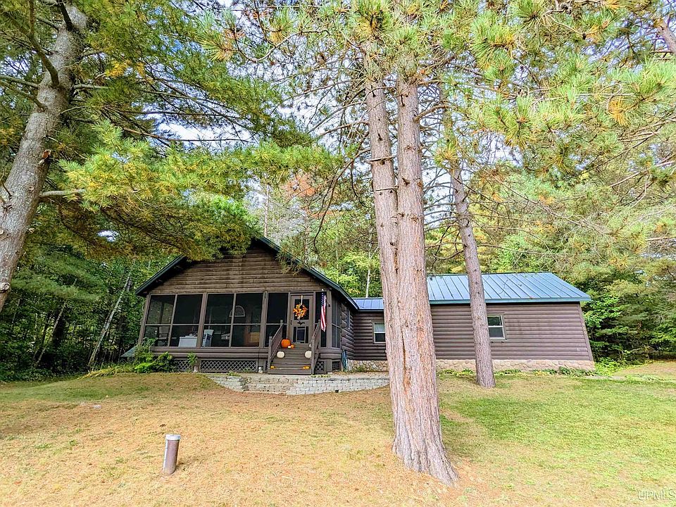 1st image of 400 Wildwood Dr
