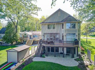 W179S6769 Muskego Dr, Muskego, WI 53150