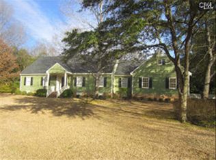 1904 Carriage House Ln, Camden, SC 29020