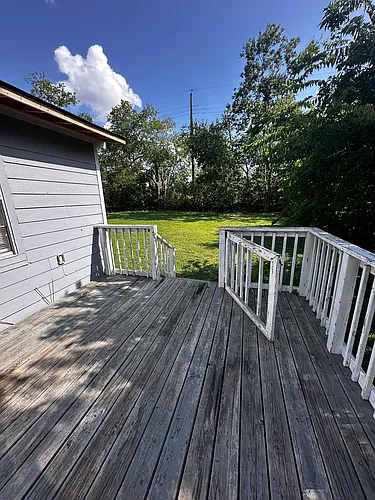 304 Elbert Ln Photo 1