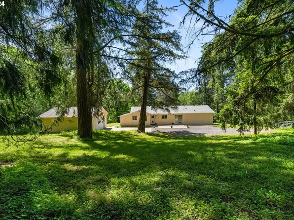 15741 S Gilchrist Rd, Mulino, OR 97042