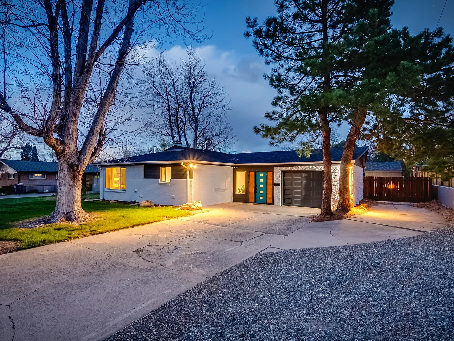 3 bed, $7,560 — Photo 3