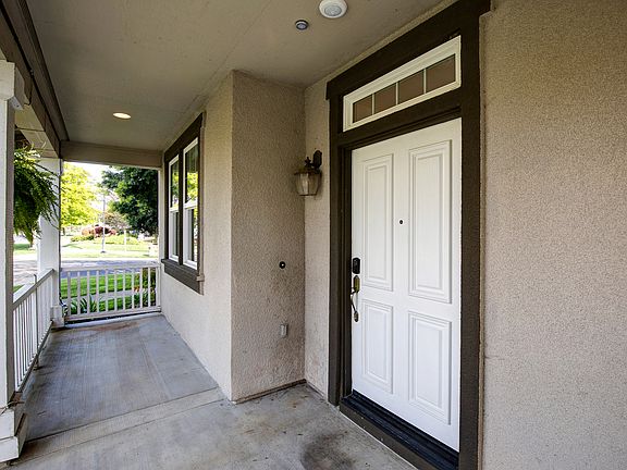 4th image of 5609 Carnegie Way