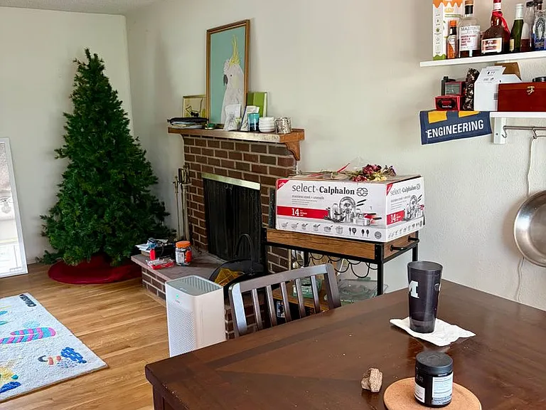 1001 Waite Dr — Photo 3