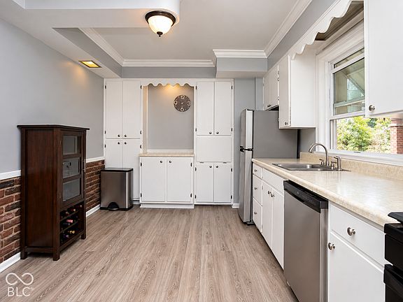 5th image of 1202 N Downey Ave