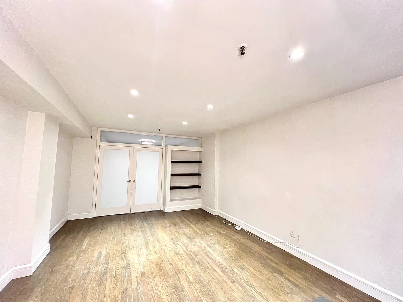 66 Pearl Street — Photo 2
