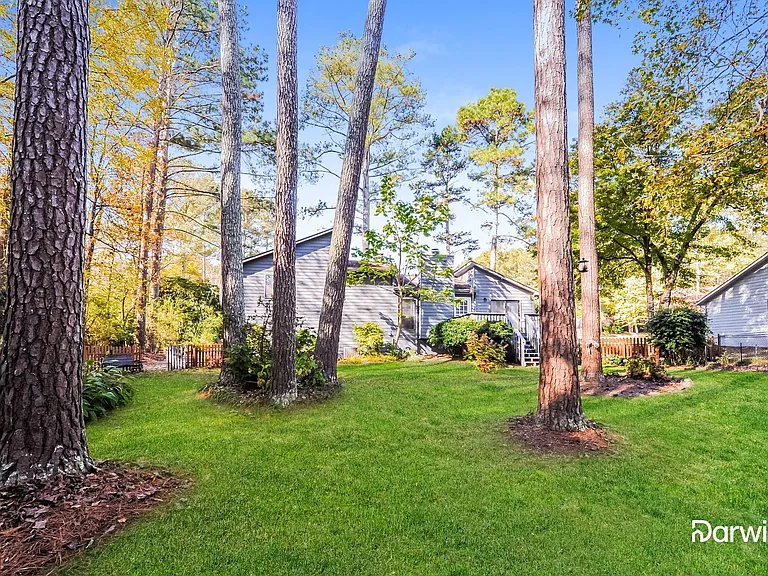 275 Sabrina Ct — Photo 15