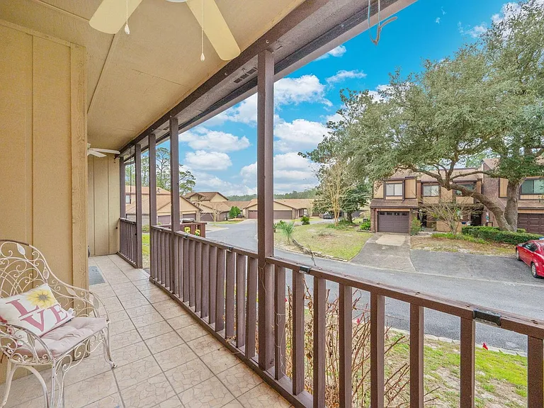 39 Hidden Cove Cir — Photo 21