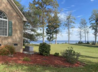 414 Cherry Branch Dr, Havelock, NC 28532
