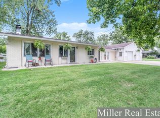 1122 N Church St, Hastings, MI 49058