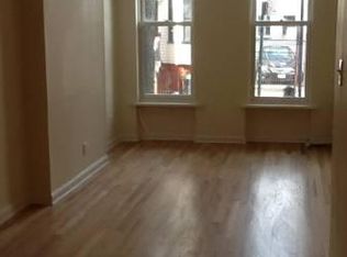 126 Guernsey St APT 1, Brooklyn, NY 11222