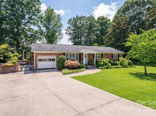 2001 Willimax Ave, Gastonia, NC 28054