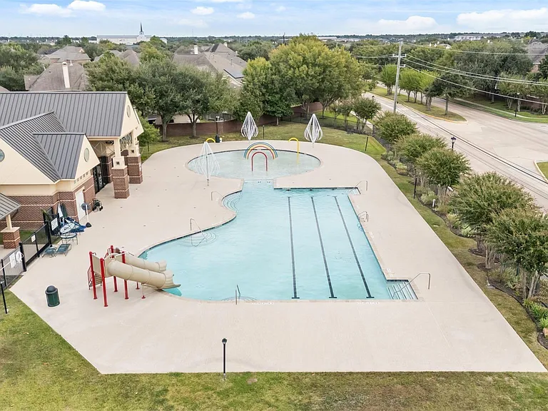 17207 Mossbriar Ln — Photo 25