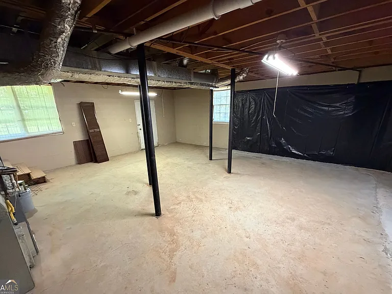 310 Sharon Dr — Photo 18