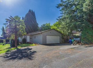 11036 NE Beech St, Portland, OR 97220