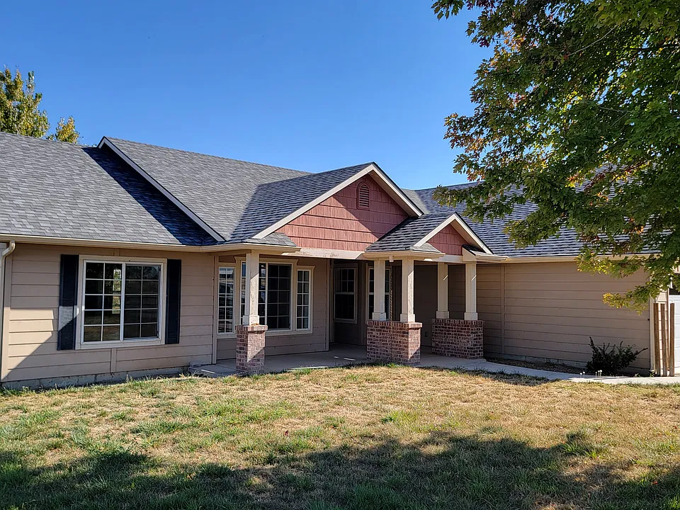 17834 Starling Ln