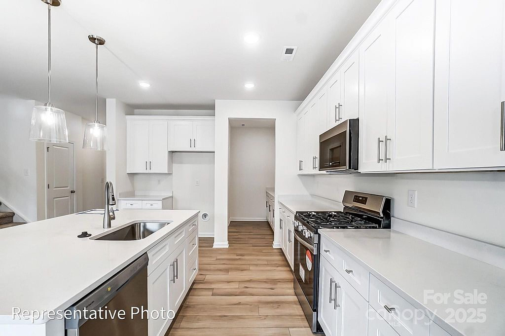 8619 Frank Grier Rd, Charlotte, NC 28215 | MLS #4256993 | Zillow