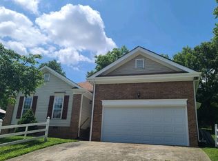 1000 Cedarcreek Village Rd, Mount Juliet, TN 37122