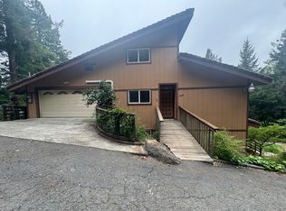 1245 Crestmont Dr, Angwin, CA 94508