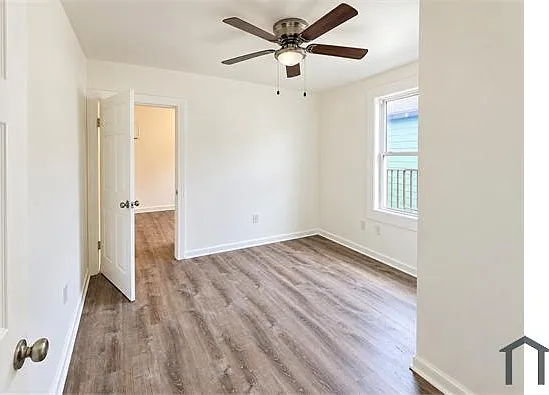 2 bed, $1,300 — Photo 3