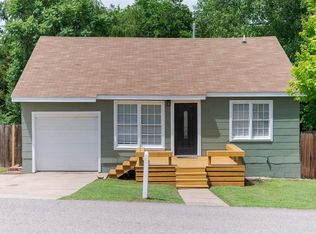 317 N Cypress St, Guthrie, OK 73044