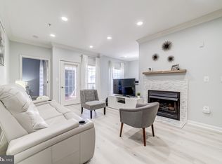 4862 Eisenhower Ave UNIT 465, Alexandria, VA 22304