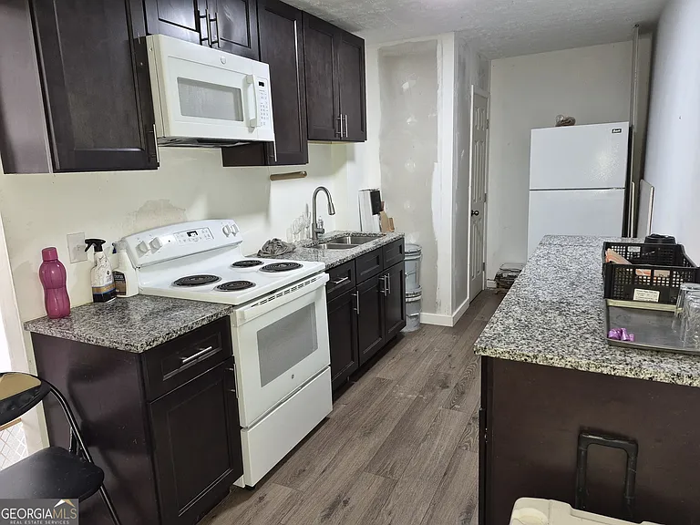 418 Summer Hill Cir — Photo 22