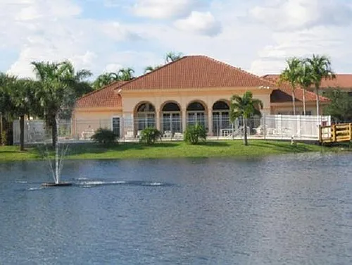 15393 Bellamar Cir #524 Photo 1