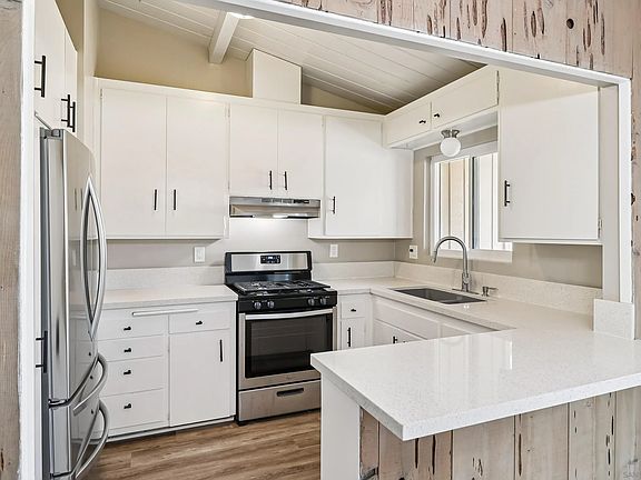 2nd image of 5750 Amaya Dr Unit 10