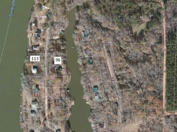 96 Two Rivers Rd N, Eutaw, AL 35462