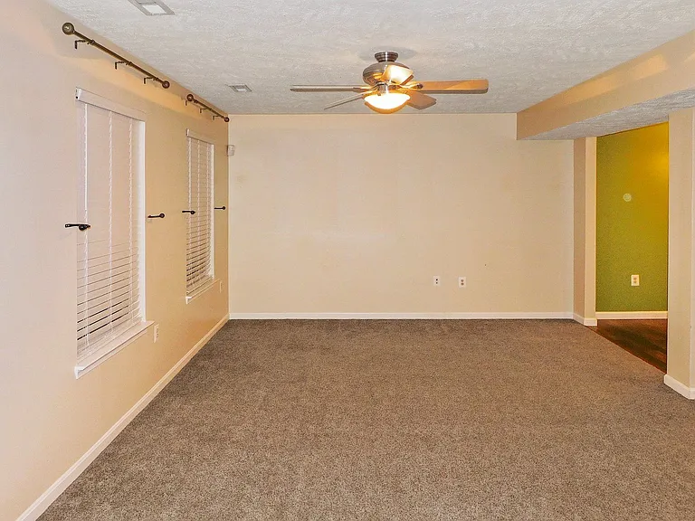 45243 Billy Way — Photo 4