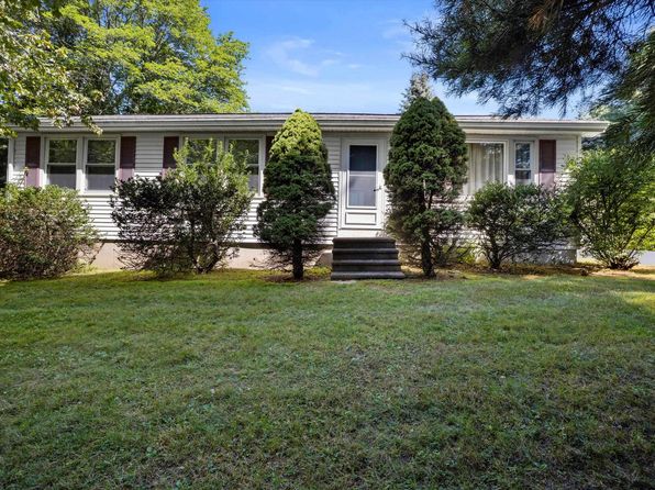 Dover Real Estate - Dover NH Homes For Sale | Zillow