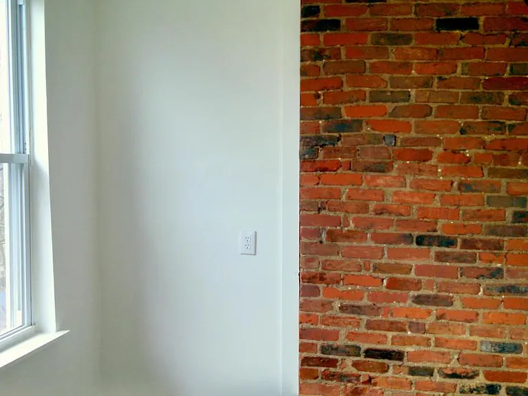 221 Renner St #4 — Photo 11