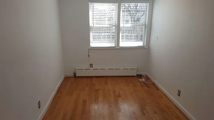 Rented by Tri Boro Terrace Realty | media 2