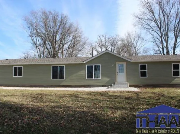 609 S 6th St, Farmersburg, IN 47850