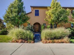 10184 E 29th Dr, Denver, CO 80238